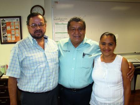 PROFESOR DE COBAT GANA SEGUNDO LUGAR ESTATAL EN CERTAMEN DE PINTURA, POESÍA Y CUENTO