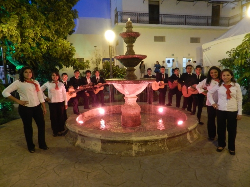 DESTACADA PARTICIPACIÓN DE LA RONDALLA DEL PLANTEL 05 VICTORIA EN LA CELEBRACIÓN DEL ANIVERSARIO DE LA FUNDACIÓN DE CIUDAD VICTORIA