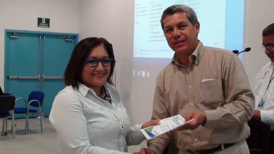 Se imparte Jornada de Actualización Docente en el COBAT.