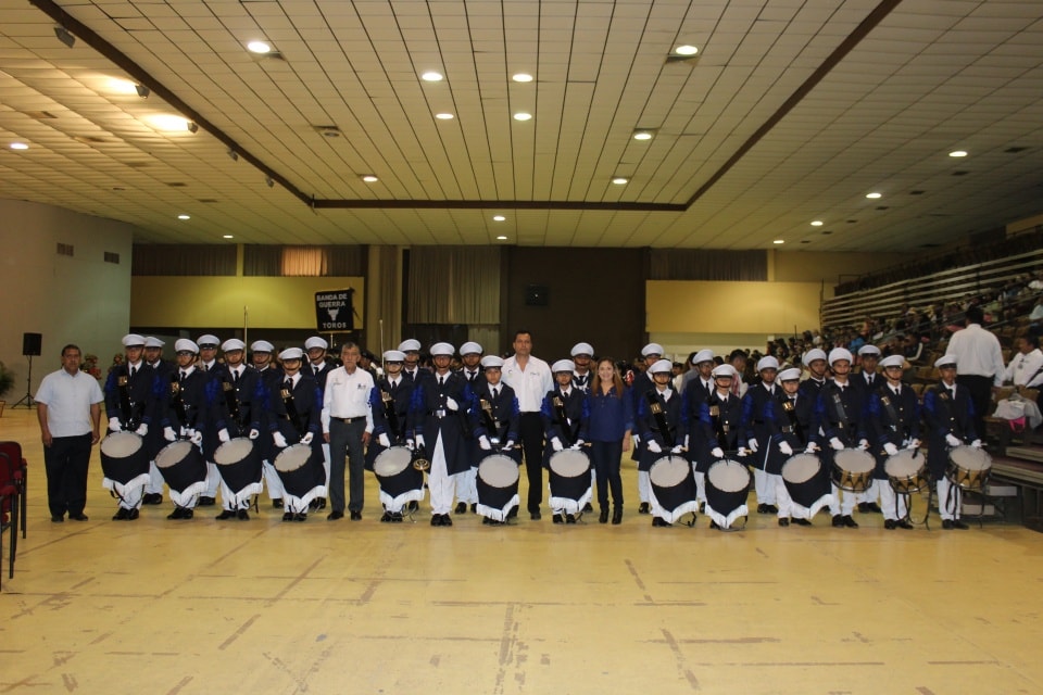 REALIZA SET CONCURSO ESTATAL DE ESCOLTAS Y BANDAS DE GUERRA