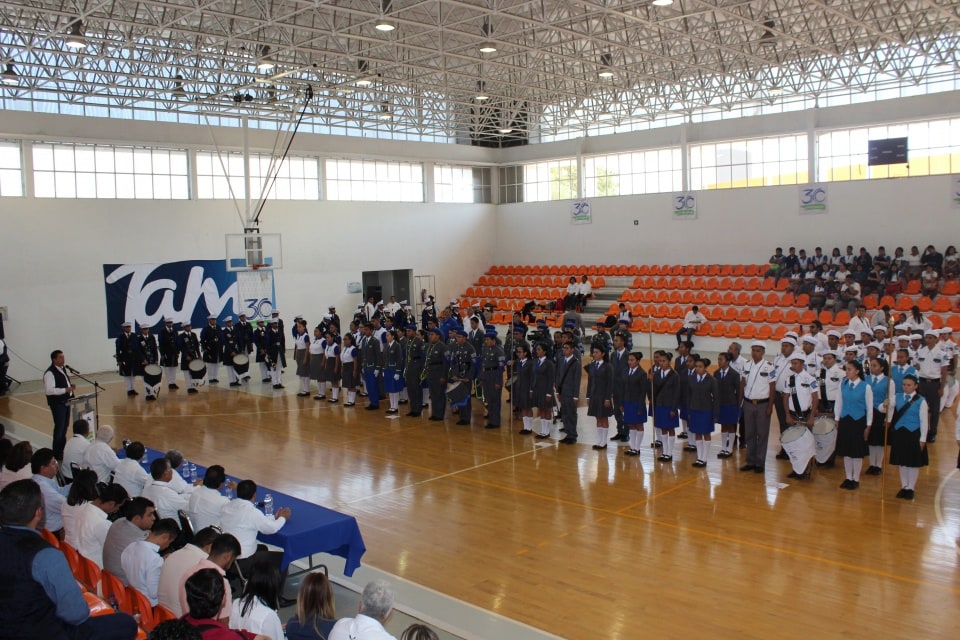 SE LLEVA A CABO EL CONCURSO ESTATAL DE ESCOLTAS DE BANDERA Y BANDAS DE GUERRA  DE COBAT 2018