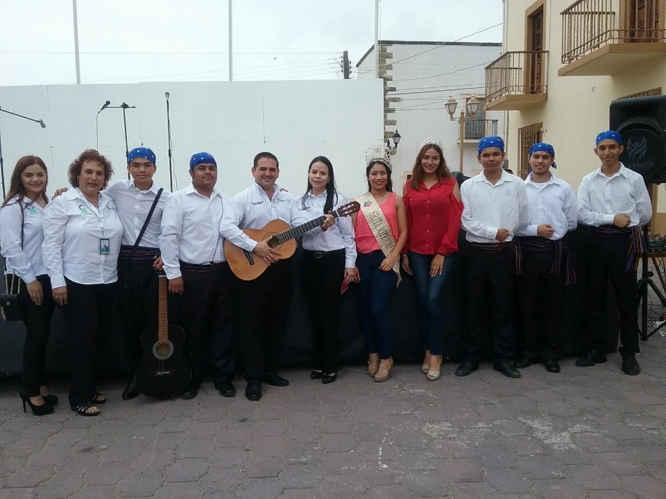 PLANTEL 11 PRESENTE EN LA CEREMONIA DE CONMEMORACIÓN DE LA BATALLA DE PUEBLA