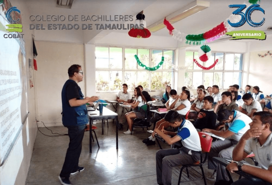 SE LLEVA A CABO CONFERENCIA “DETECCIÓN OPORTUNA VIH/SIDA” EN PLANTEL 03 MANTE