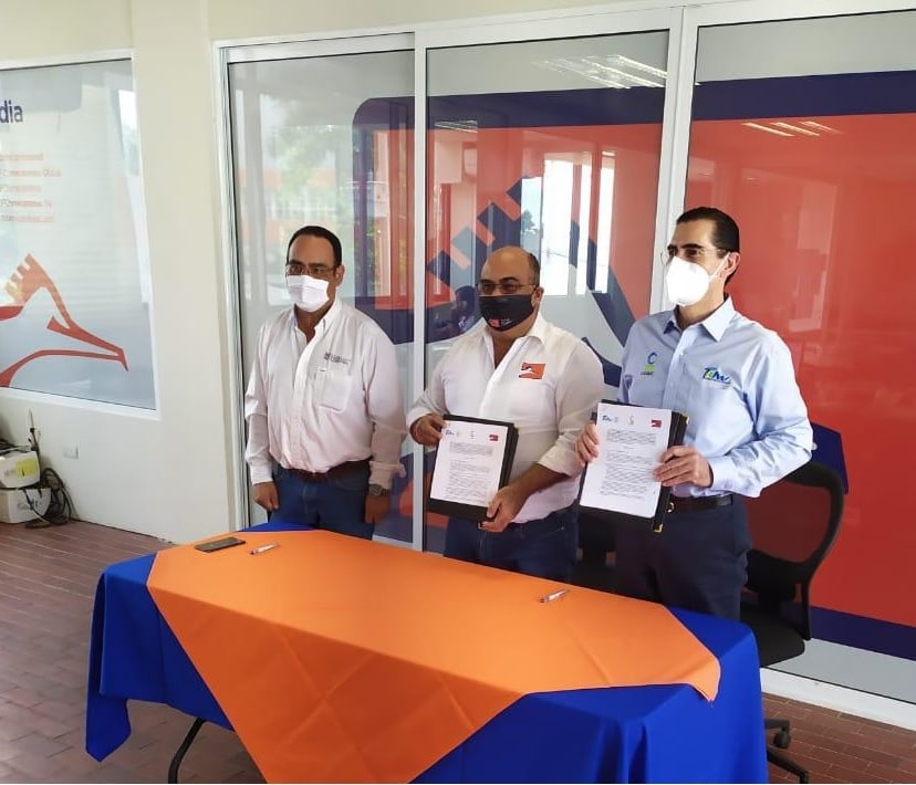 Firman Convenio de Colaboración CORRECAMINOS – COBAT