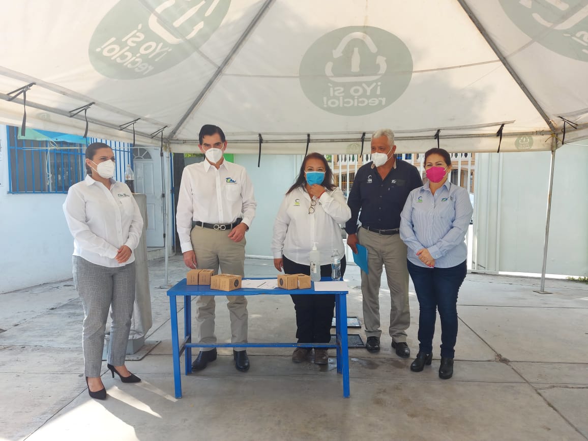 ENTREGA DIRECTOR GENERAL CERTIFICACIONES DE COMPETENCIA EN LA ZONA SUR